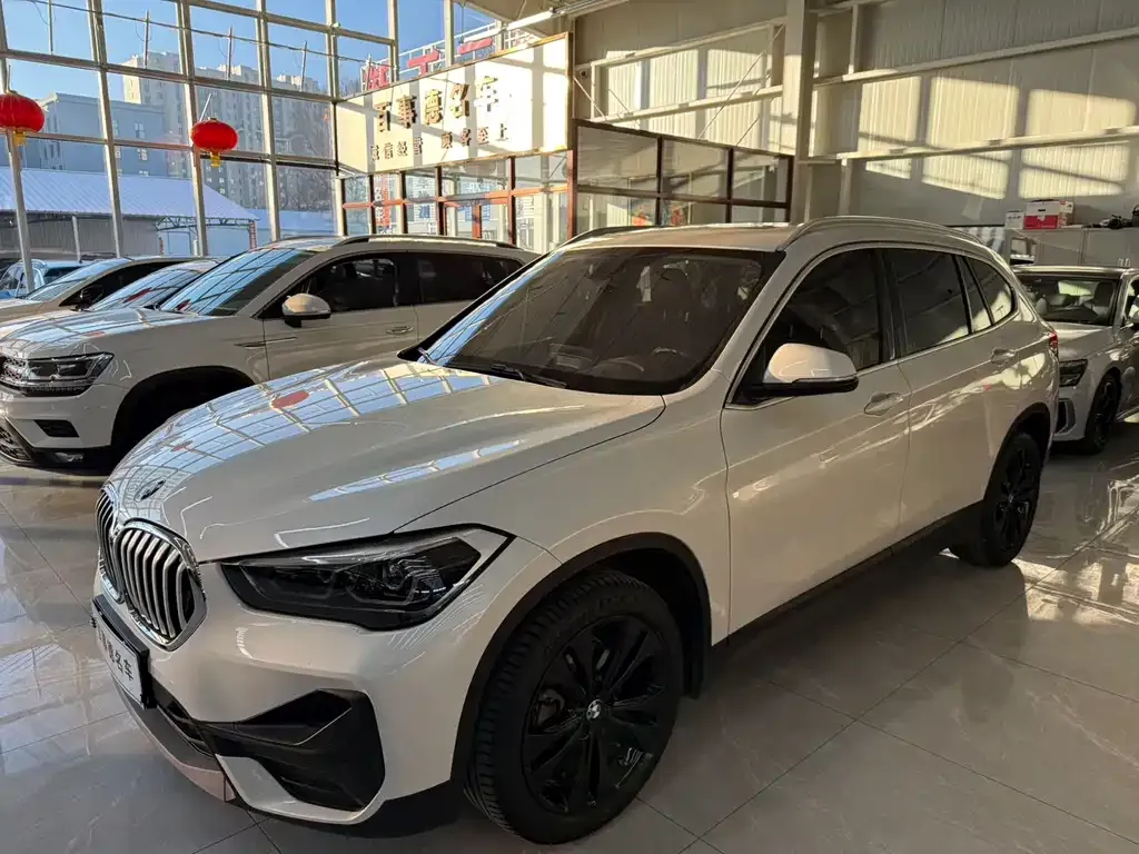 BMW X1 2021 из CN, фото 1
