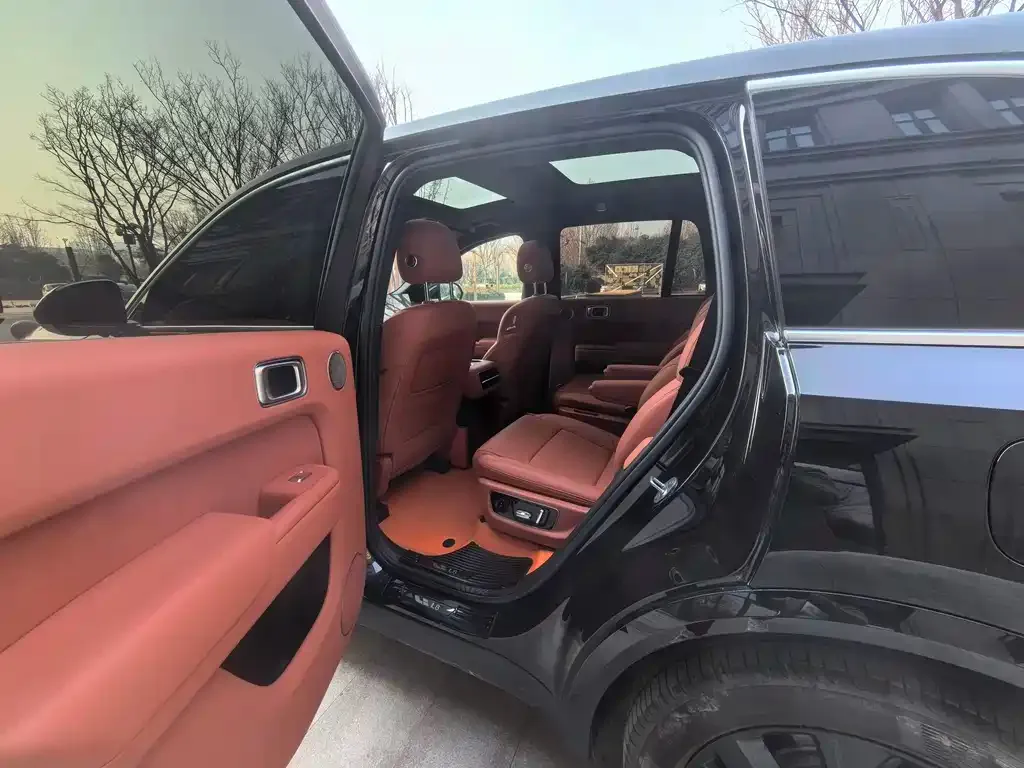 Li Auto L8 2023 из CN, фото 8