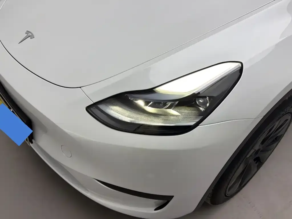 Tesla Model Y 2024 из CN, фото 4