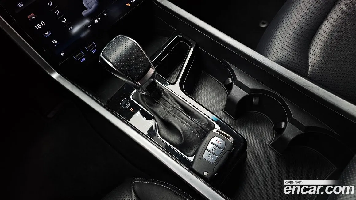 KG Mobility (Ssangyong) Torres 2023 из KR, фото 9