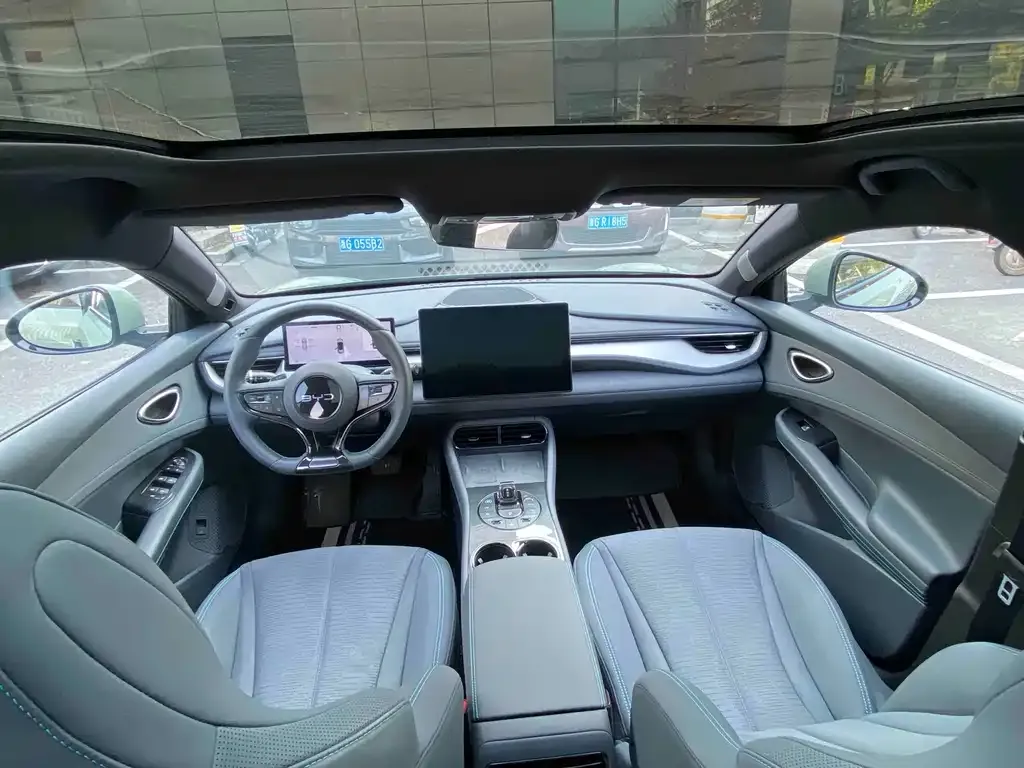 BYD Seal 06GT — фото 3