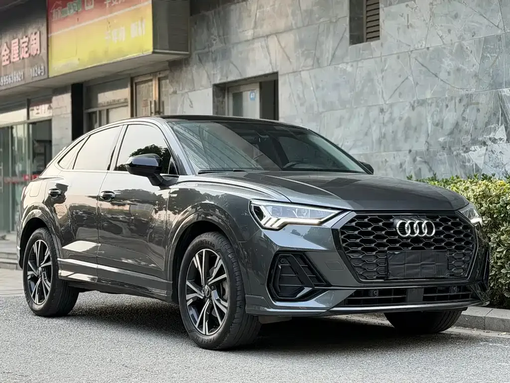 Audi Q3 Sportback 2022 из CN, фото 3