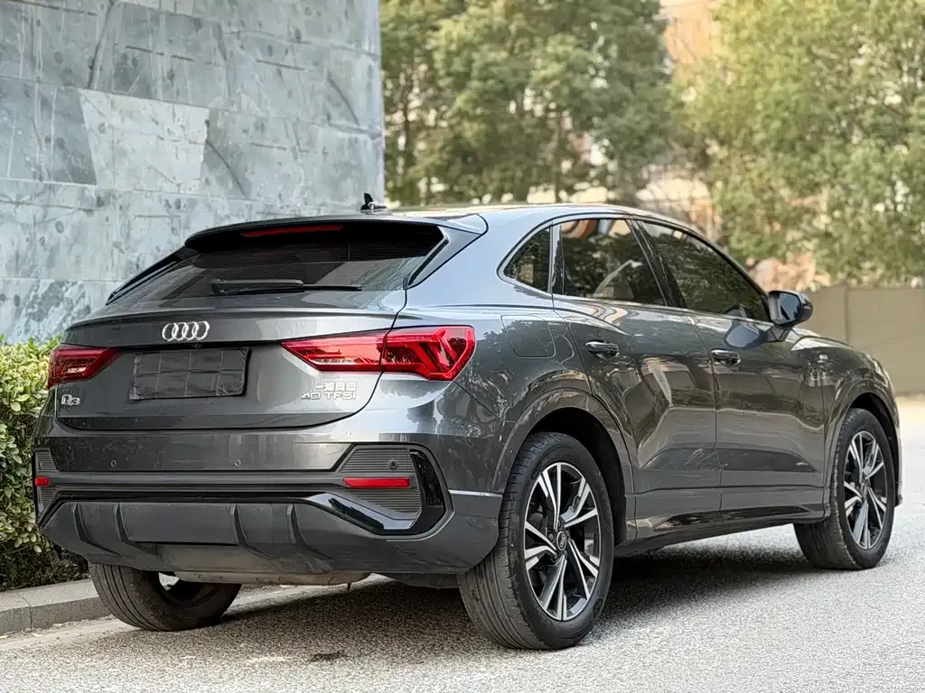 Audi Q3 Sportback 2022 из CN, фото 6