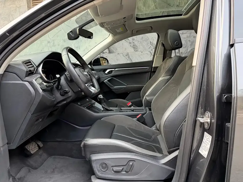 Audi Q3 Sportback 2022 из CN, фото 9