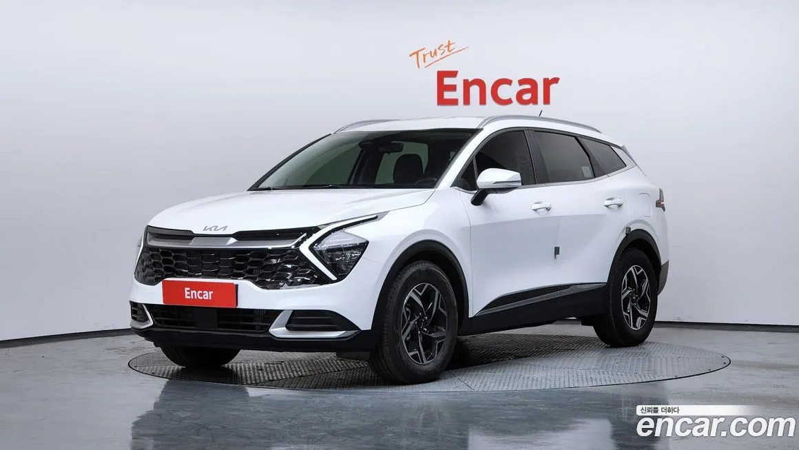 Kia Sportage — фото 1