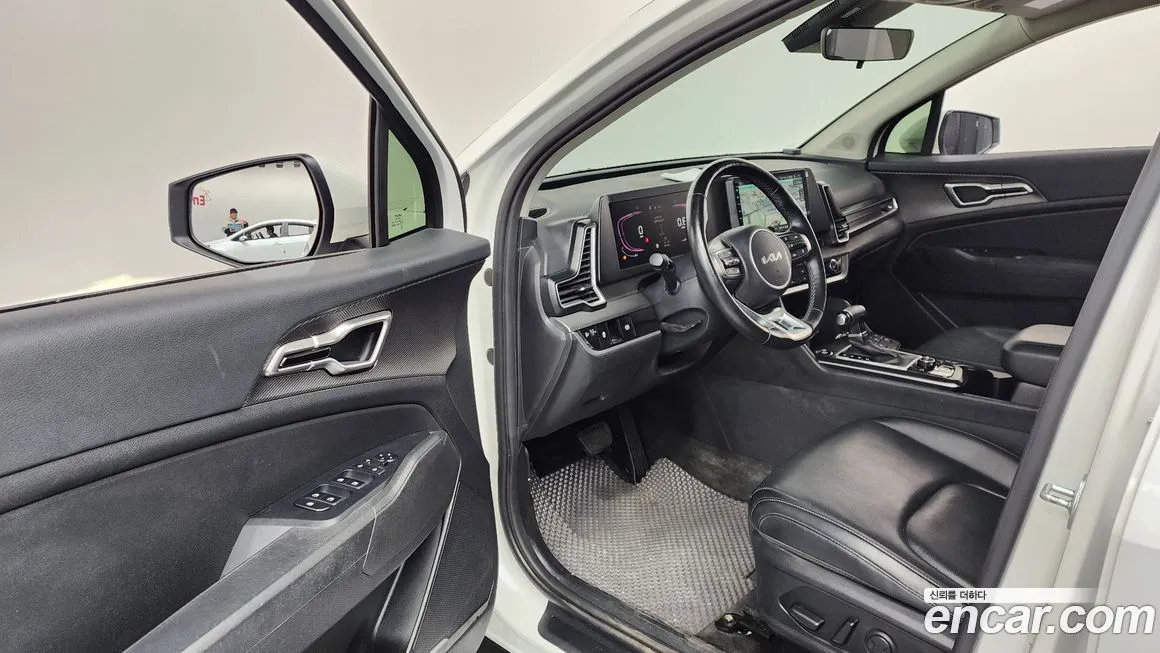 Kia Sportage — фото 7
