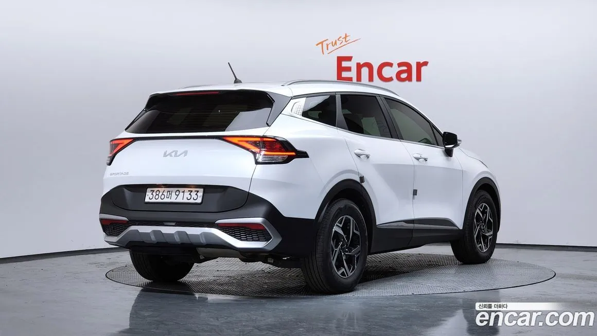Kia Sportage — фото 3