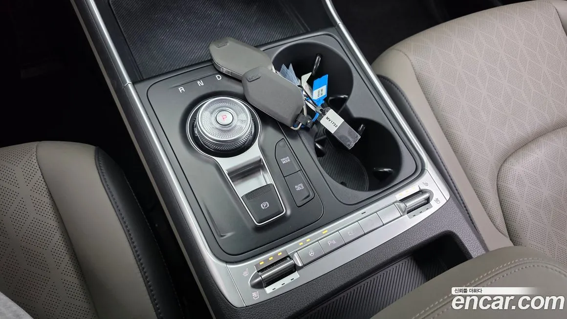 Kia Carnival — фото 10