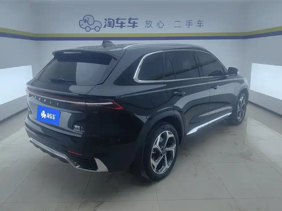 Geely Xingyue L — фото 10