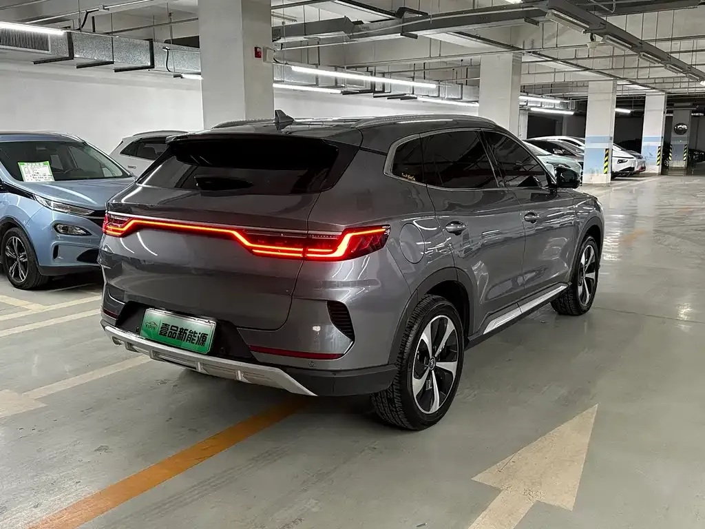 BYD PLUS New Energy — фото 4