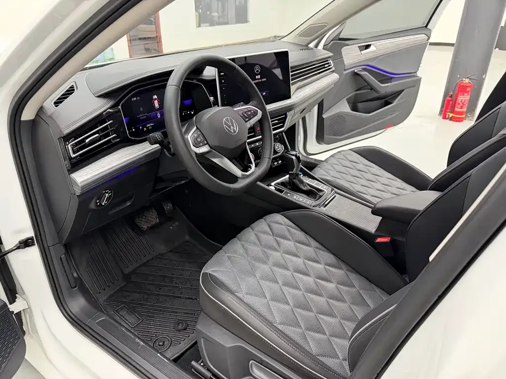 Volkswagen Sagitar 2023 из CN, фото 9
