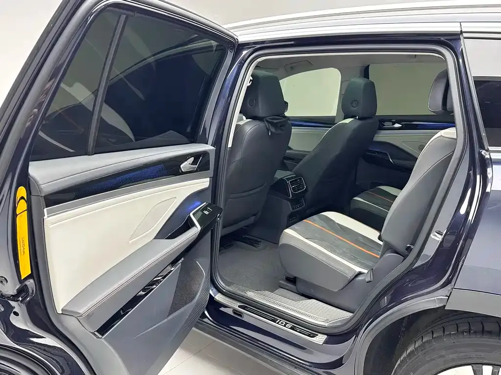 Volkswagen ID.6 Crozz 2022 из CN, фото 9