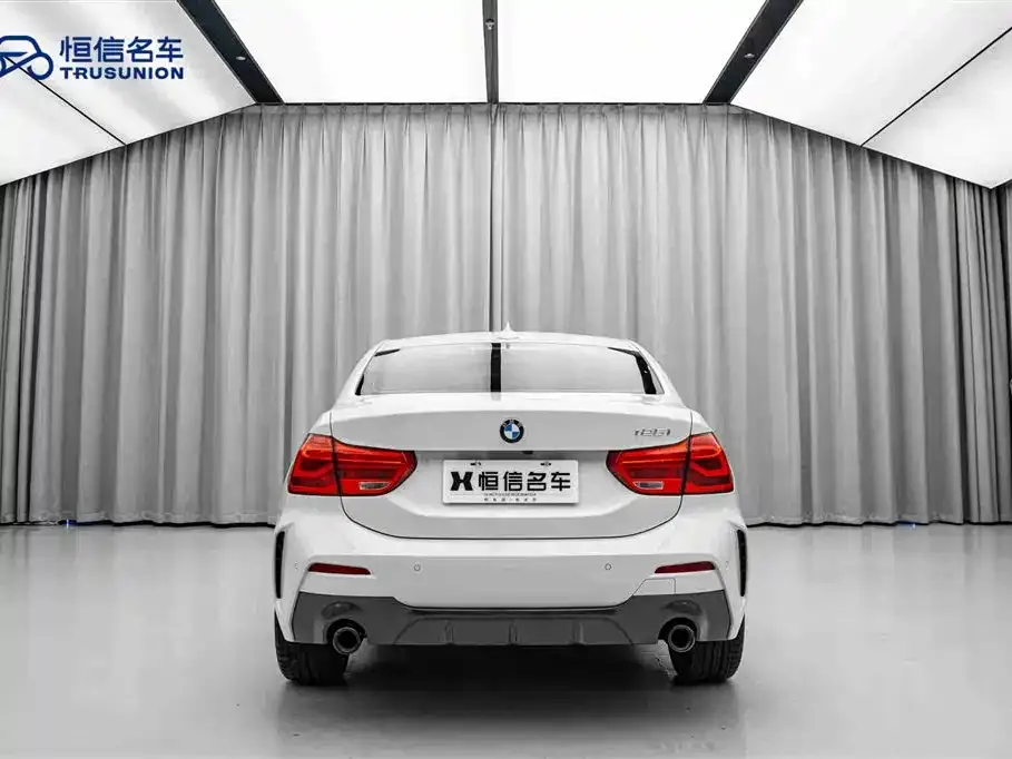 BMW 1 Series 2023 из CN, фото 9