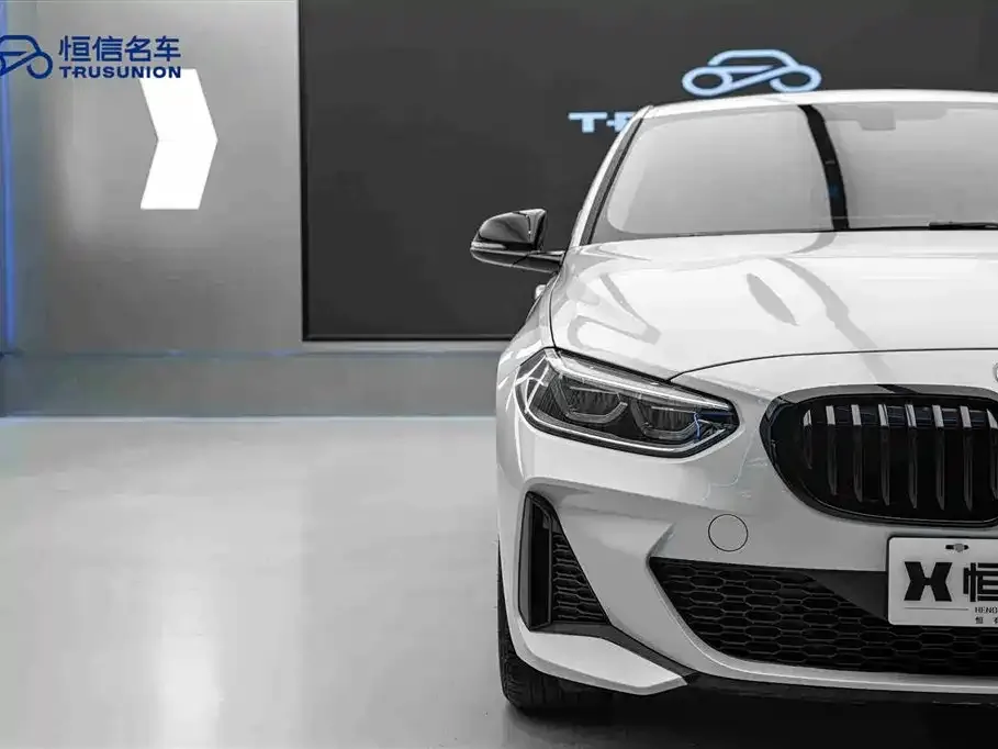 BMW 1 Series 2023 из CN, фото 7