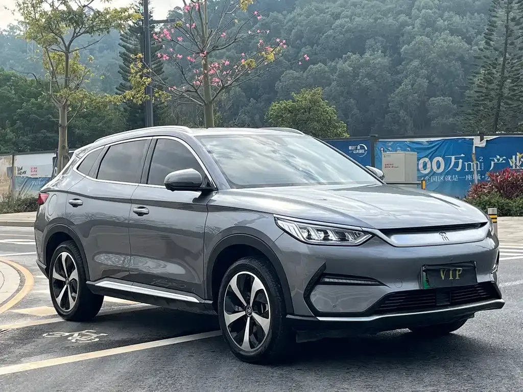 BYD PLUS New Energy — фото 6