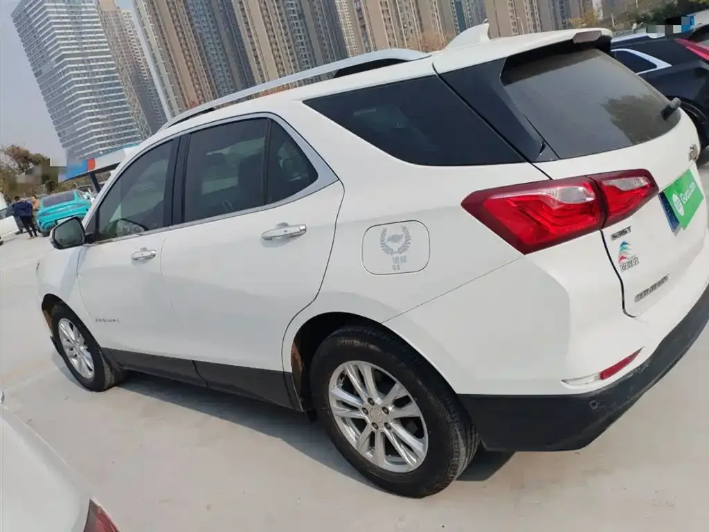 Chevrolet Equinox 2021 из CN, фото 5