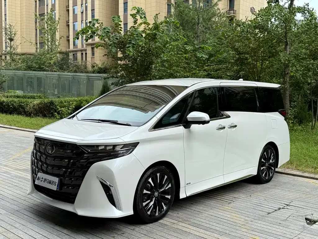 Toyota Alphard 2024 из CN, фото 7