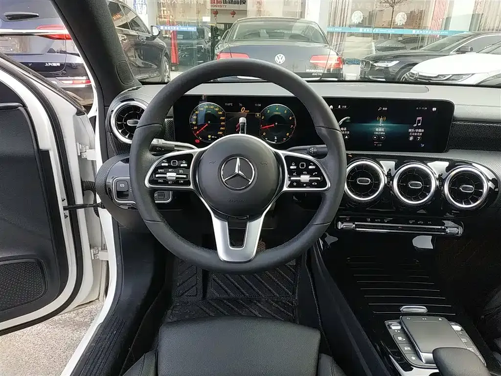 Mercedes-Benz A-Class 2021 из CN, фото 5
