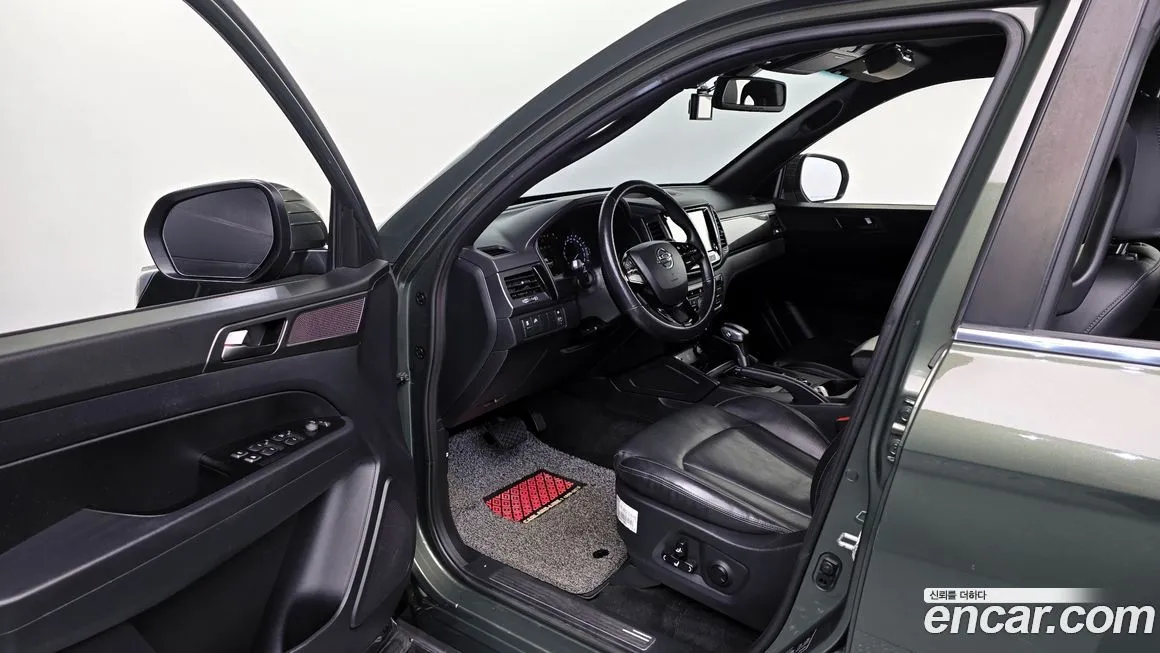 KG Mobility (Ssangyong) Rexton — фото 10