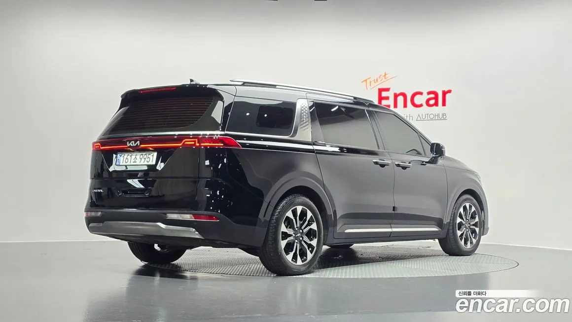 Kia Carnival 2023 из KR, фото 4