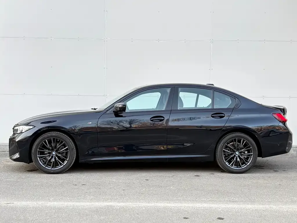 BMW 3 Series 2025 из CN, фото 7