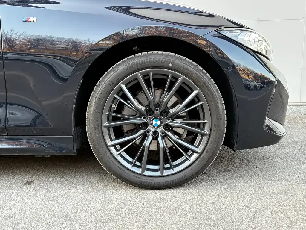 BMW 3 Series 2025 из CN, фото 10