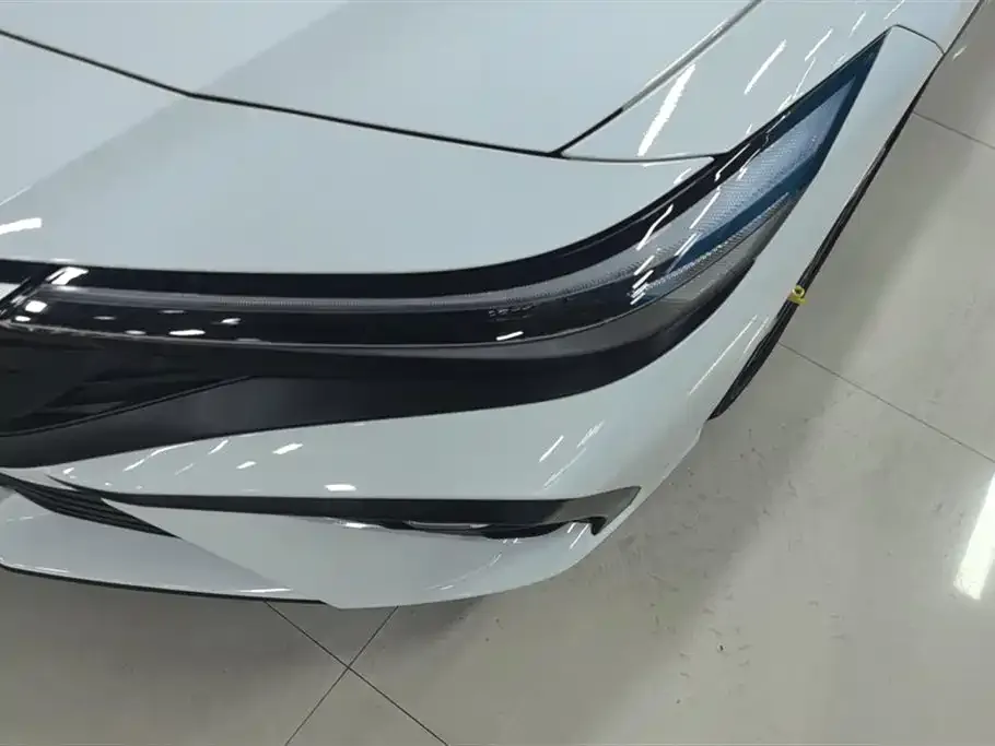 Hyundai Elantra 2024 из CN, фото 4