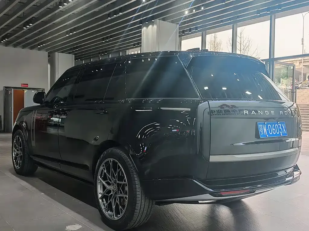 Land Rover Range Rover — фото 10