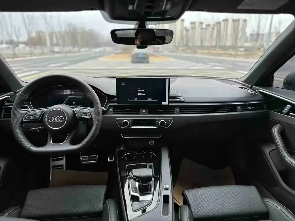 Audi A4L 2025 из CN, фото 8