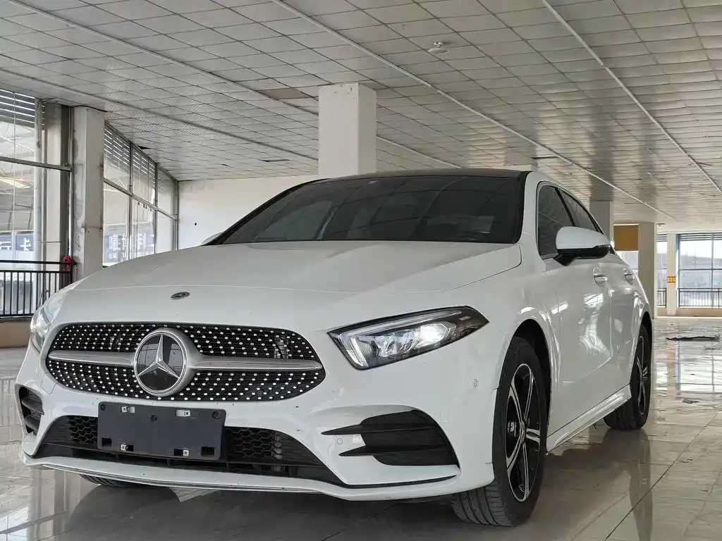 Mercedes-Benz A-Class — фото 1