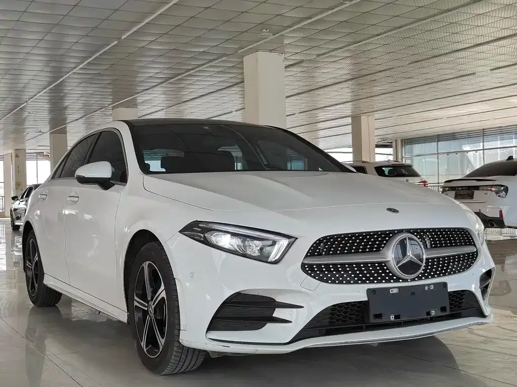 Mercedes-Benz A-Class — фото 4