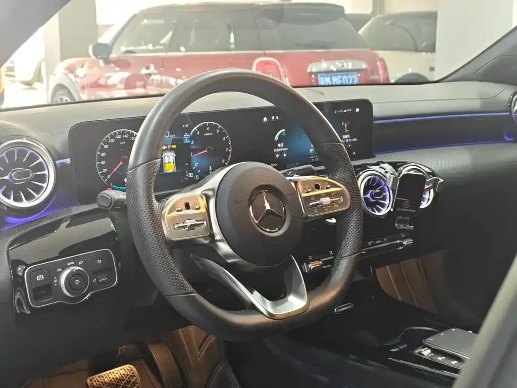 Mercedes-Benz A-Class 2023 из CN, фото 9