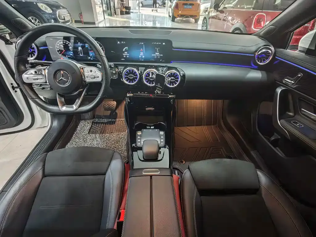 Mercedes-Benz A-Class 2023 из CN, фото 7