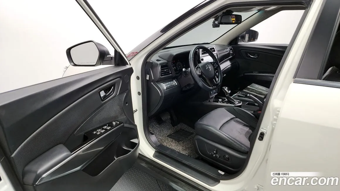 KG Mobility (Ssangyong) TIBOLI 2022 из KR, фото 10