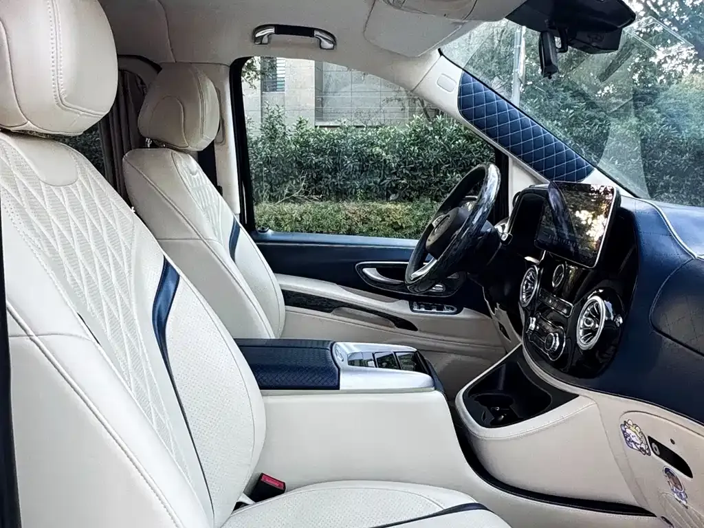 Mercedes-Benz Vito 2021 из CN, фото 8