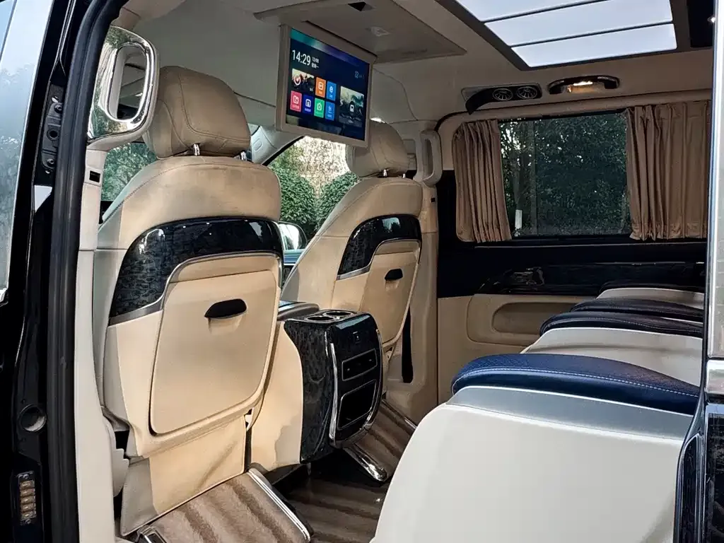 Mercedes-Benz Vito 2021 из CN, фото 2