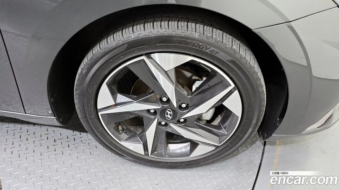 Hyundai AVANTE — фото 6