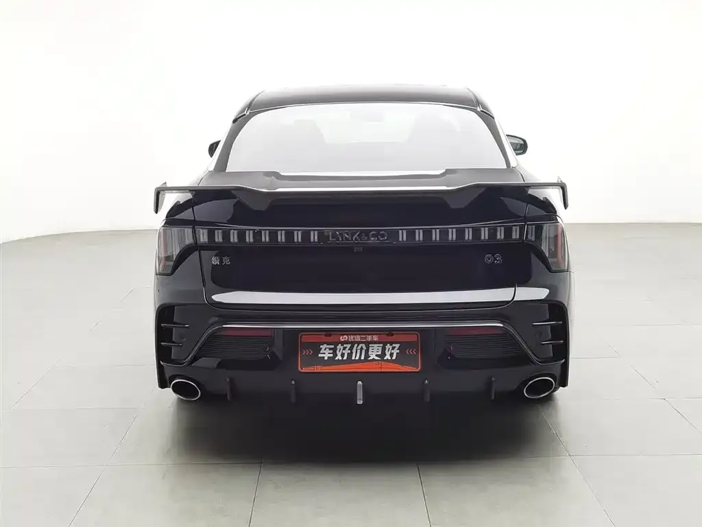 Lynk & Co 03 2025 из CN, фото 4