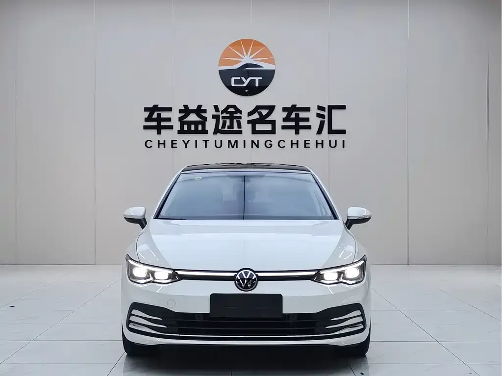 Volkswagen Golf 2023 из CN, фото 5