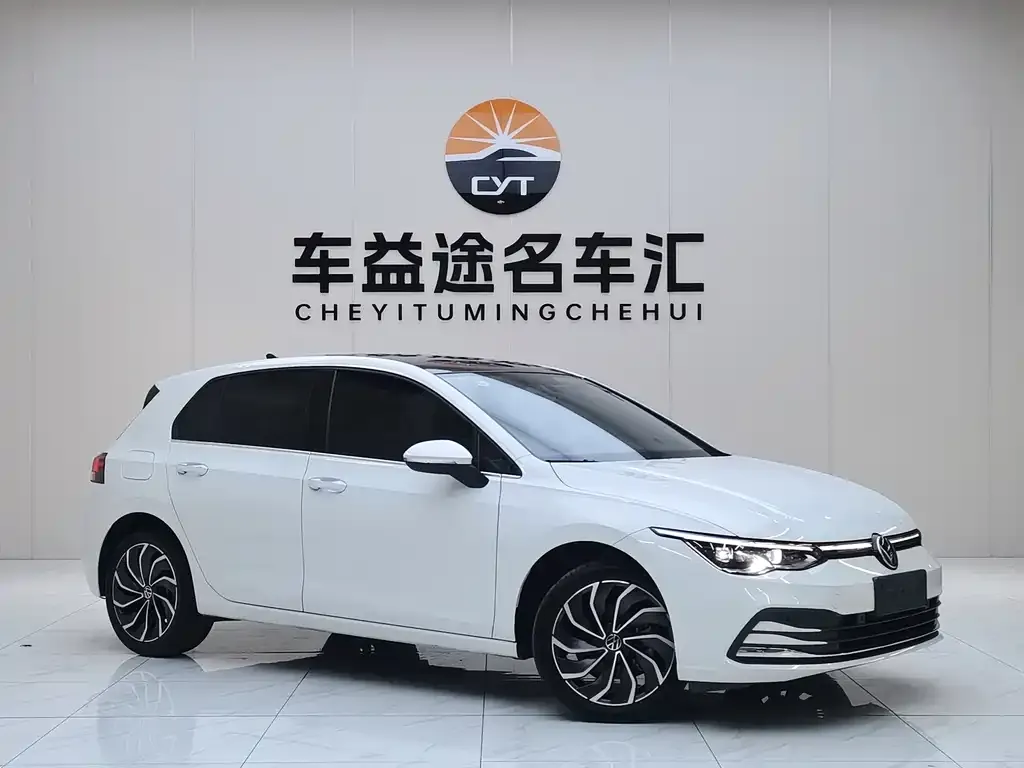 Volkswagen Golf 2023 из CN, фото 3