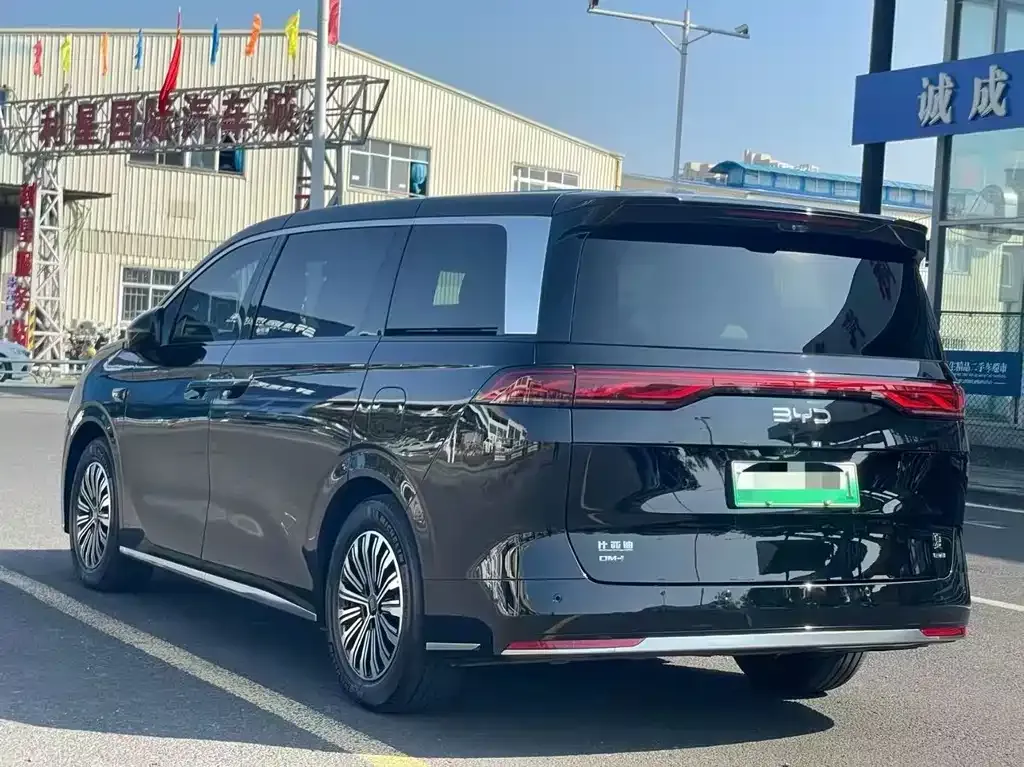 BYD Xia 2025 из CN, фото 7