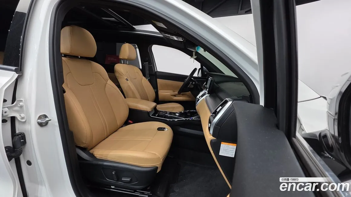 Kia Sorento — фото 10