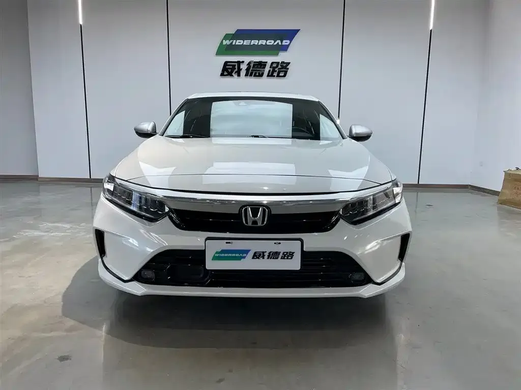 Honda Inspire 2023 из CN, фото 8