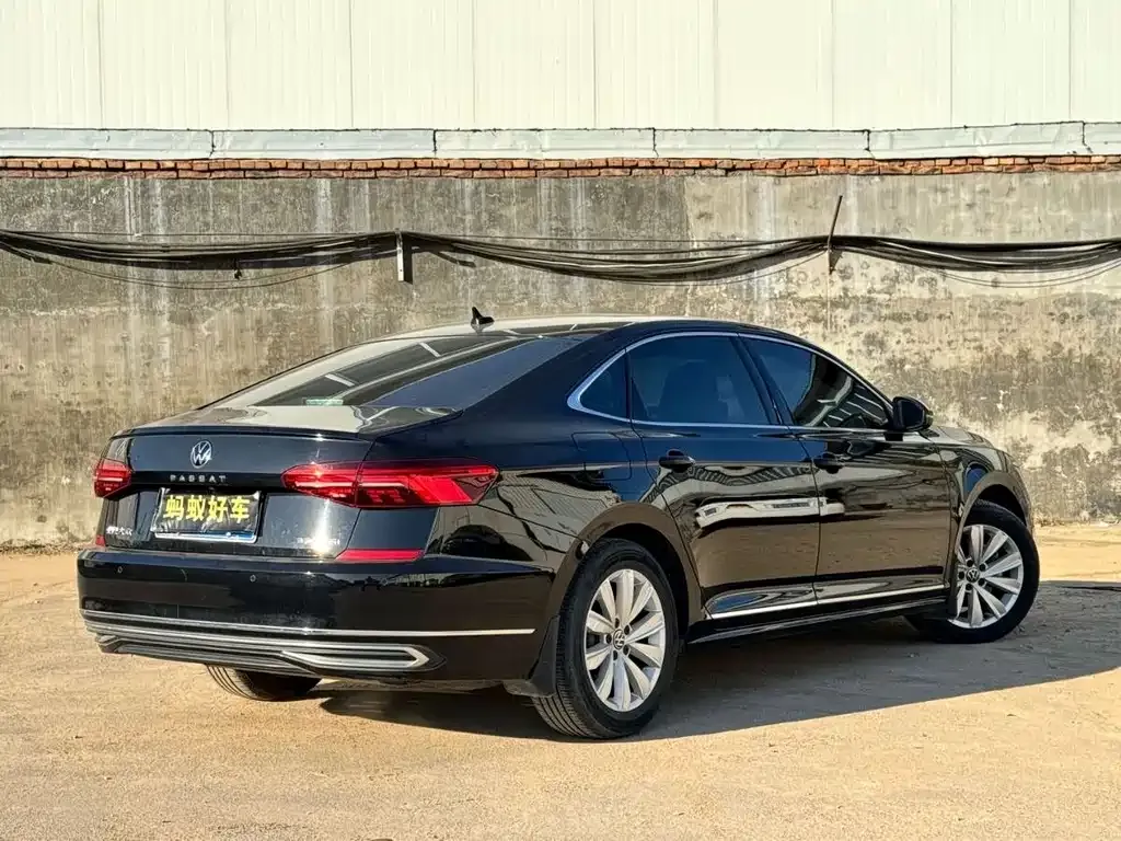 Volkswagen Passat 2021 из CN, фото 7