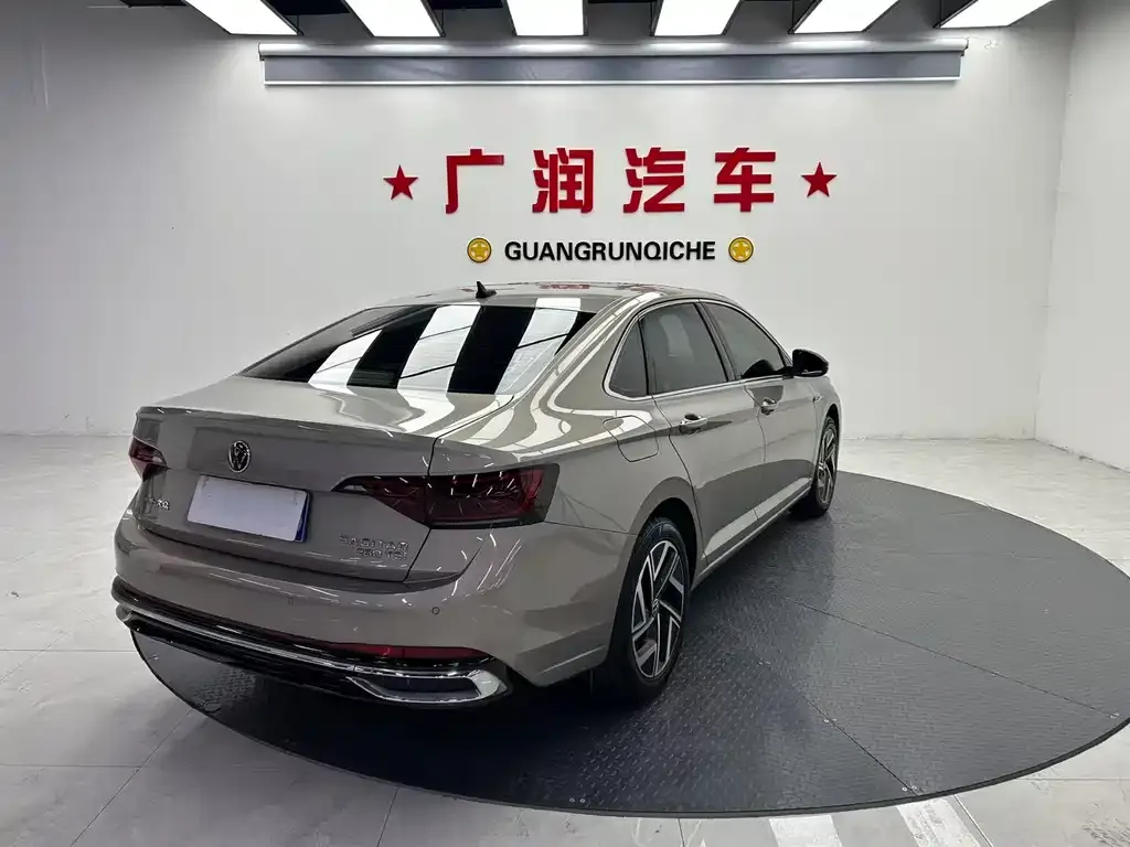 Volkswagen Sagitar 2022 из CN, фото 10
