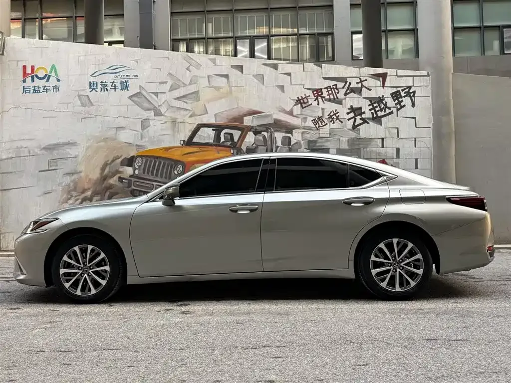 Lexus ES 2024 из CN, фото 6