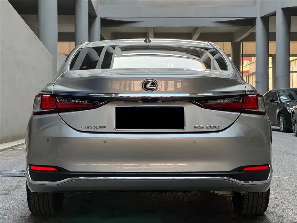 Lexus ES 2024 из CN, фото 3