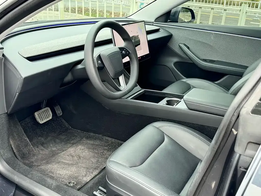 Tesla Model 3 2024 из CN, фото 3