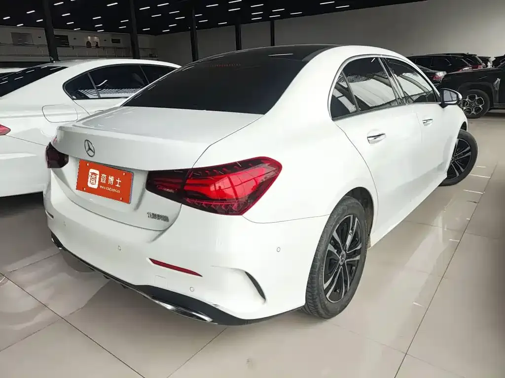 Mercedes-Benz A-Class 2023 из CN, фото 3