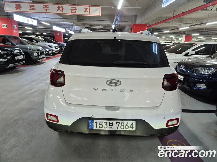 Hyundai Venue 2023 из KR, фото 8